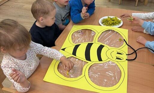 Zdjęcie do Dzień pszczoły